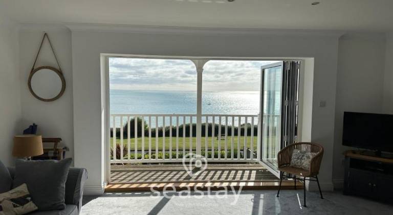 Luna's Seaview Apartment Sleeps 4 Parking Beach — photo 5