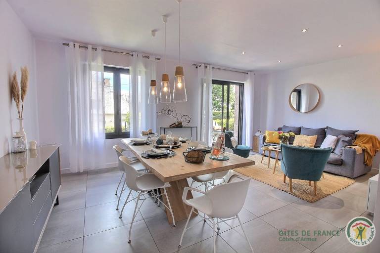 Gite with yard & patio — photo 2