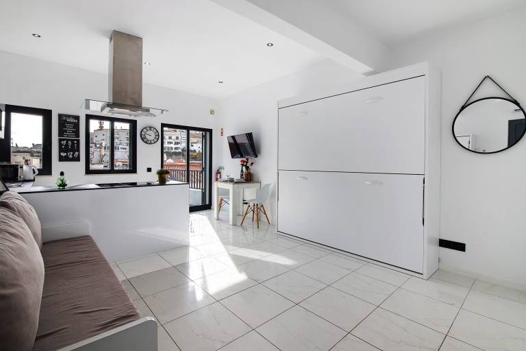 Studio with 1 room for 4 persons — photo 4