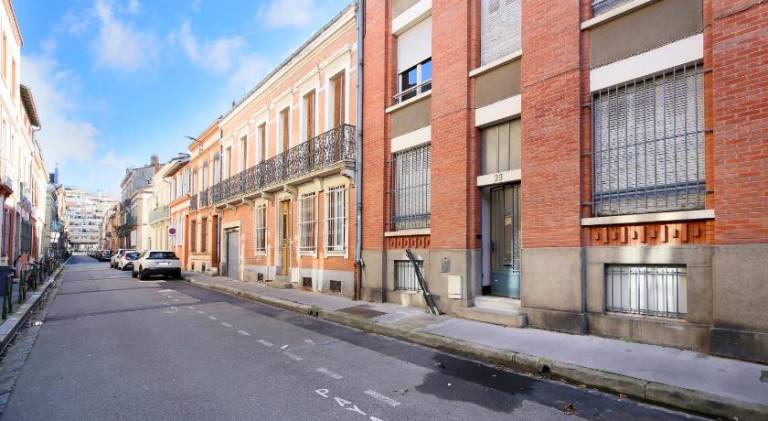 Apartment | Near Basilica of Saint-Sernin — photo 5