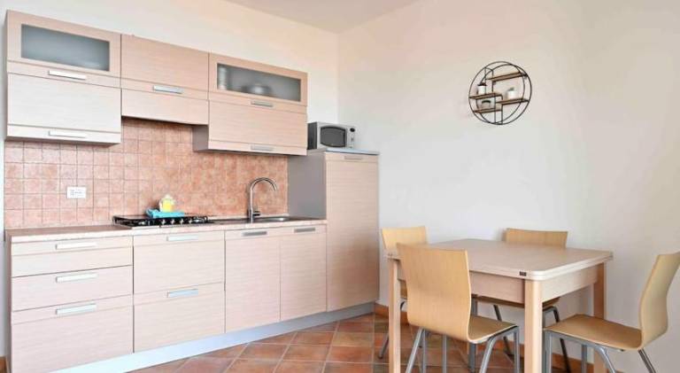 Rental apartment with terrace — photo 4