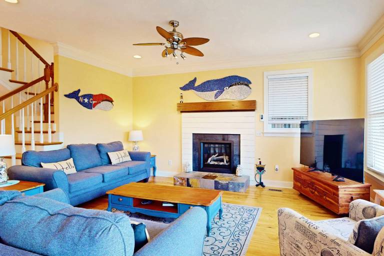 Vacation home with barbecue | Water view — photo 2