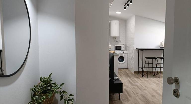 Holiday apartment with patio | Next to Plaza de la Merced — photo 4