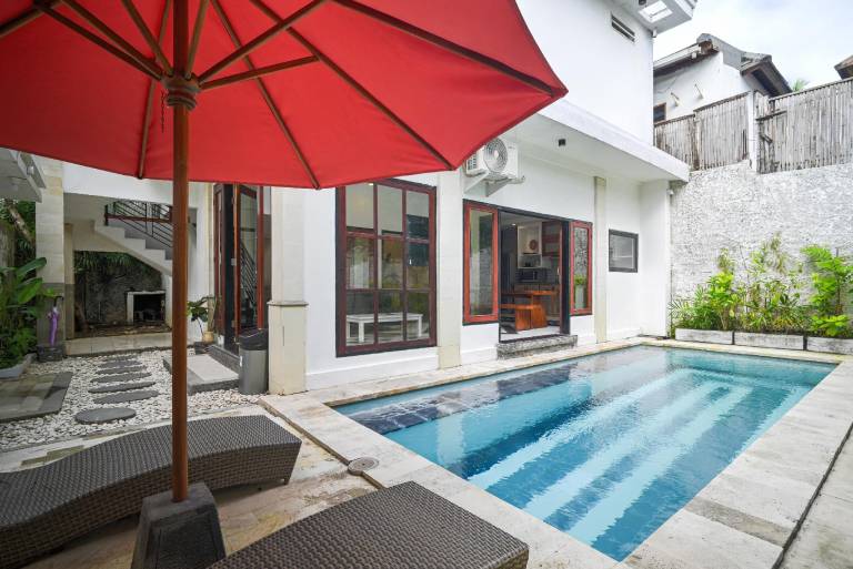 Pleasant vacation home | Next to the beach | Pets are welcome in Kuta