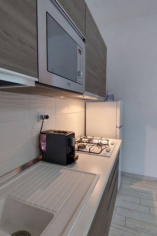 Holiday apartment with pool, barbecue & yard — photo 4