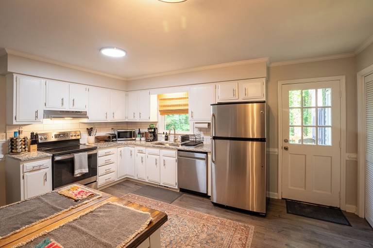 House  Falls Church