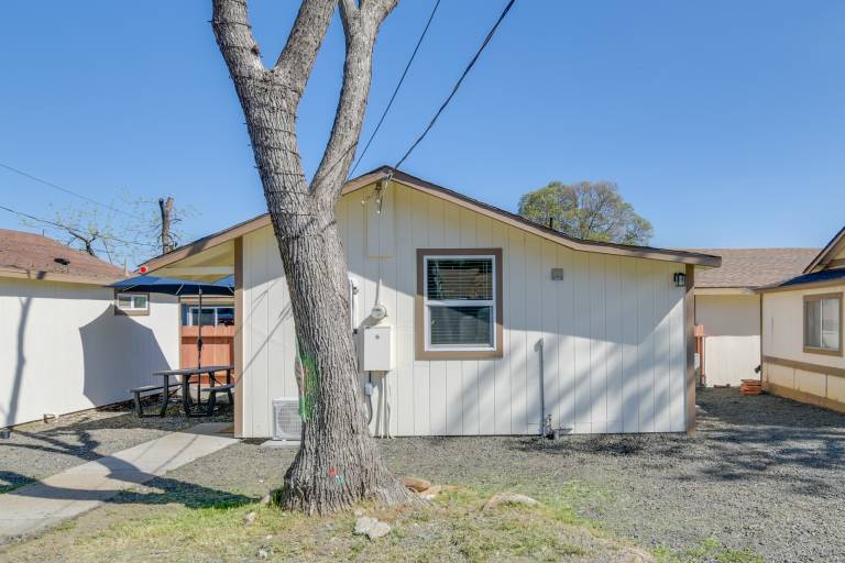 Apartment  Oroville
