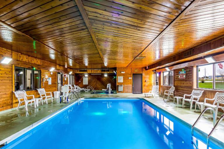 Quality Inn Sheboygan North I-43 — photo 2