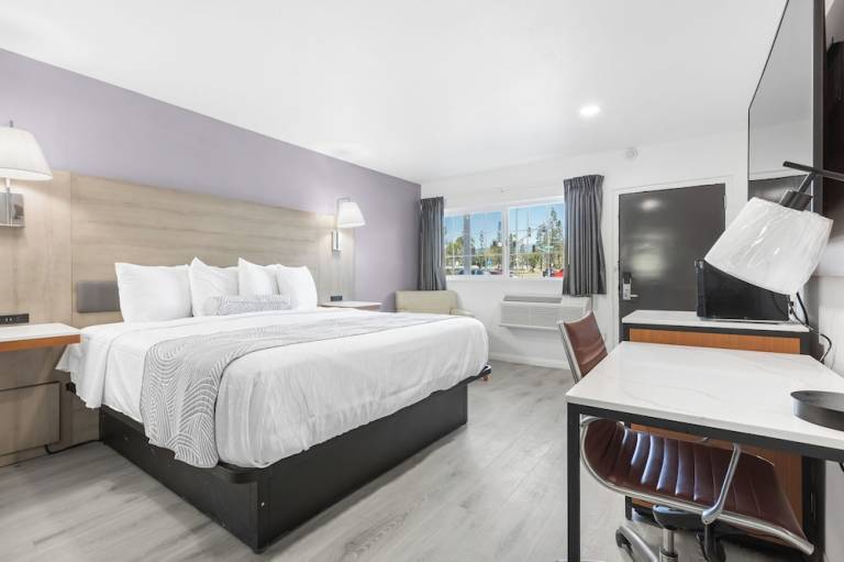 Motel Stadium West