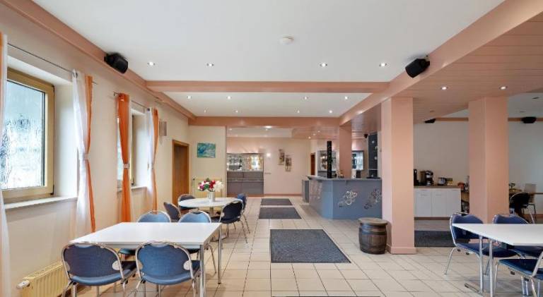 Hotel Neue Krone - Markt Erlbach — photo 4