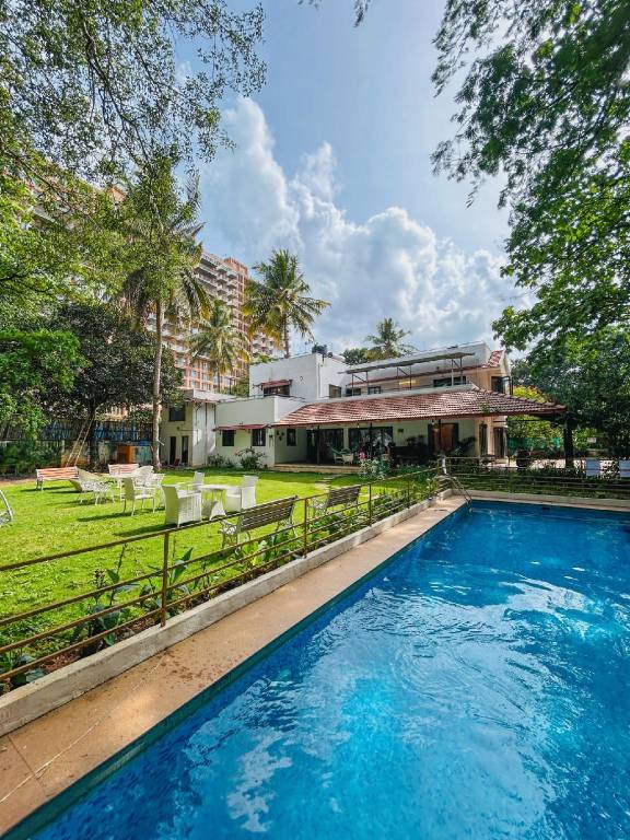 Lovely villa with jacuzzi, barbeque & yard | Good for workation | Dogs allowed — photo 5