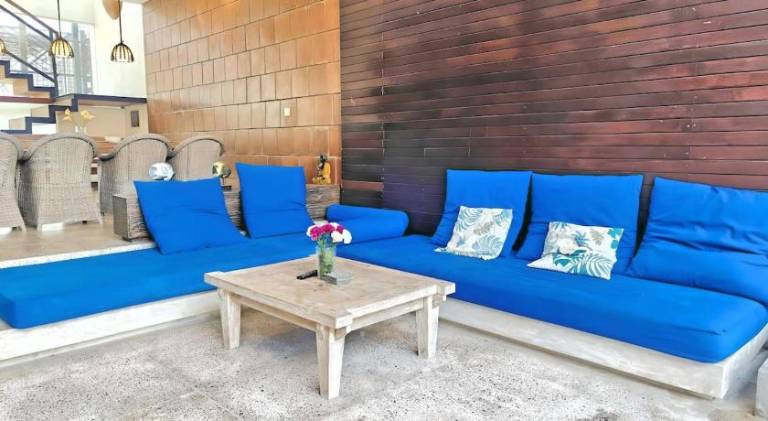 Spacious vacation home | Pets allowed — photo 4