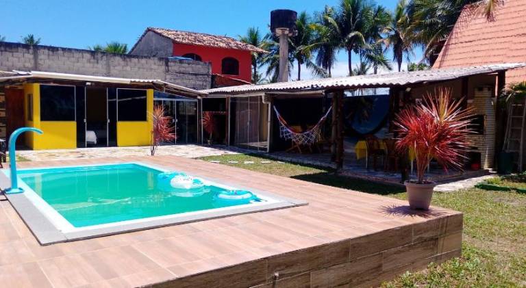 House with pool — photo 5