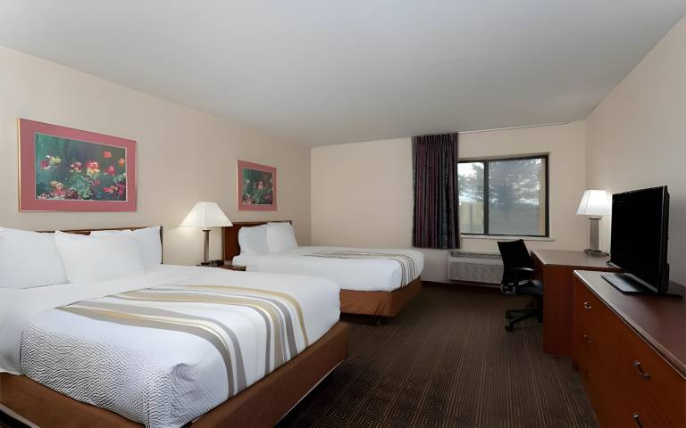 Norwood Inn & Suites Indianapolis