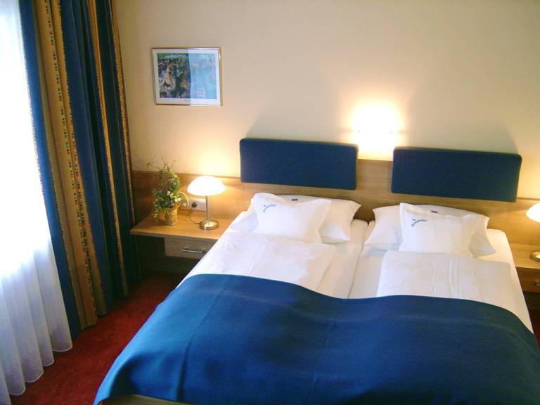 Hotel Lenauhof (Bad Birnbach) — photo 4