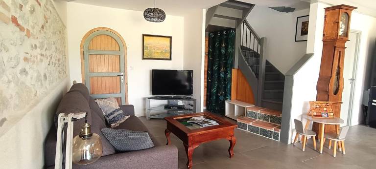 Fully equipped nice gite with yard, barbeque & patio | Pets allowed — photo 3