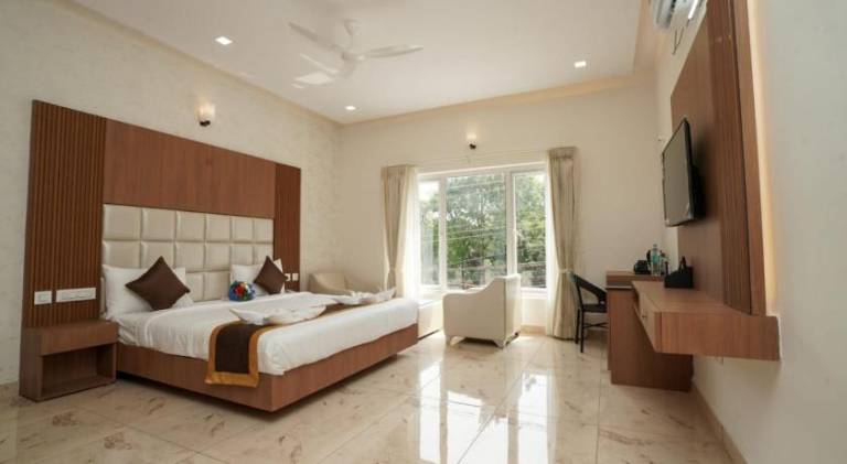 SUKHI A LUXURY STAY IN — photo 4