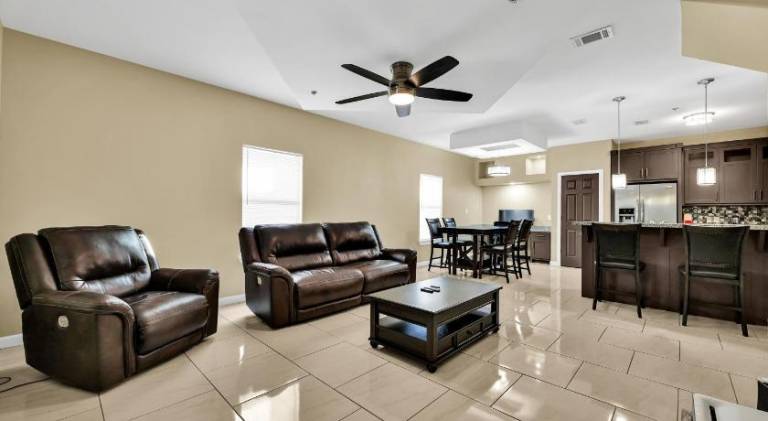 Rental apartment with 2 rooms for 6 persons — photo 4