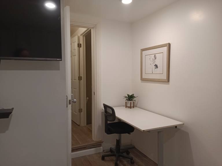 House  Greenwood Hill