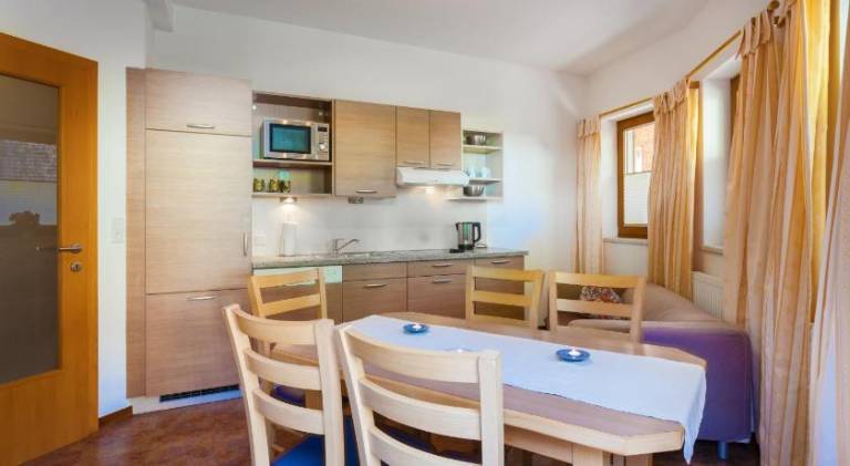 Beautiful apartment with grill & terrace | Close to the ski | Pet-friendly — photo 3