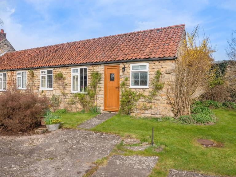 Cottage  Sherburn