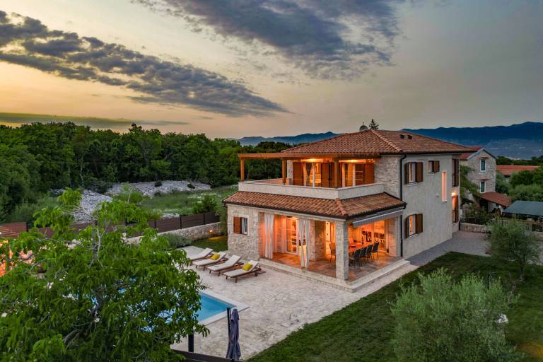 Ferienhaus in Gostinjac, Risika für max. 10 Personen, Ferienhaus in Gostinjac, Risika für max. 10 Personen,