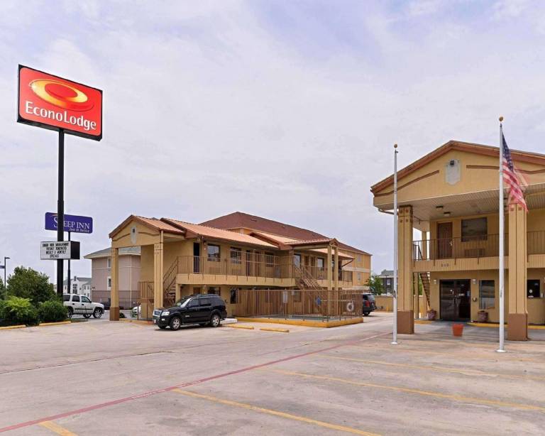 Econo Lodge Killeen near Fort Hood in Killeen, TX