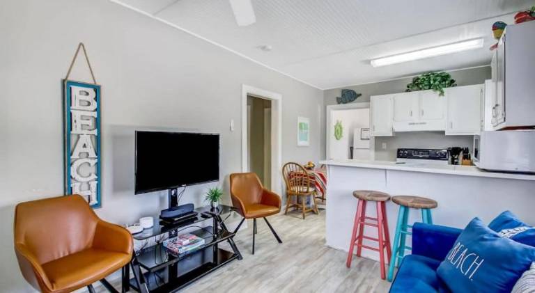 House with 2 rooms for 4 persons in Tybee Island, GA