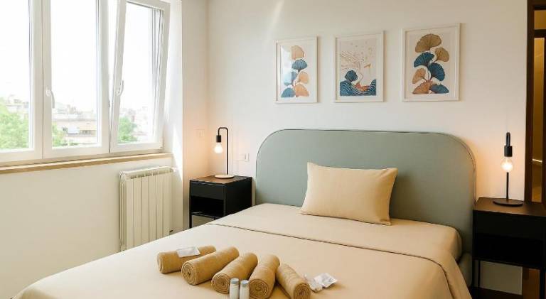 Holiday apartment with 2 rooms for 6 persons in Naples