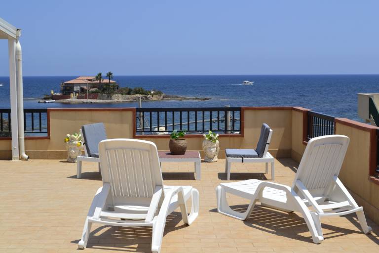 Rental apartment with terrace | Panoramic view — photo 2