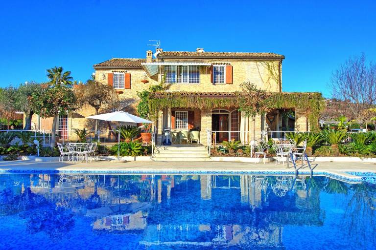 Child-friendly villa with garden, barbecue & terrace | Dogs allowed — photo 5