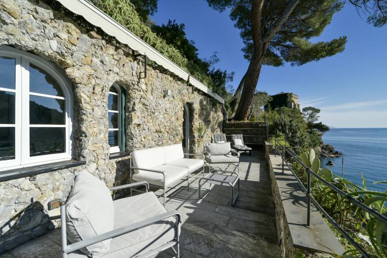 Rental apartment with barbecue, terrace & yard | Sea view — photo 4