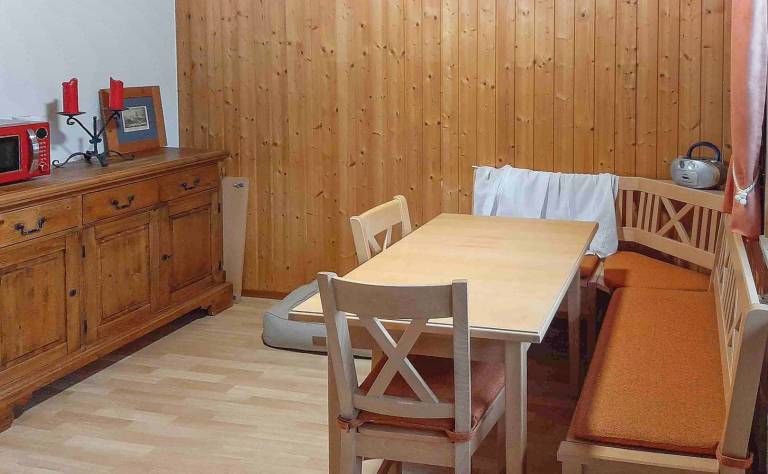 Holiday apartment with garden, pool & terrace | Garden view — photo 4