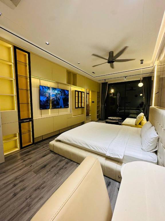 DELUXE VILLA 5 phòng ngủ 6 giường lớn trung tâm tp — photo 2