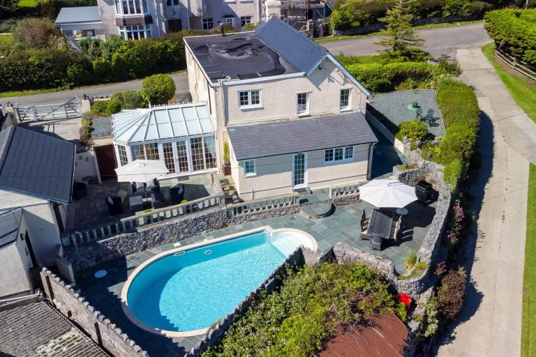 House The Mumbles