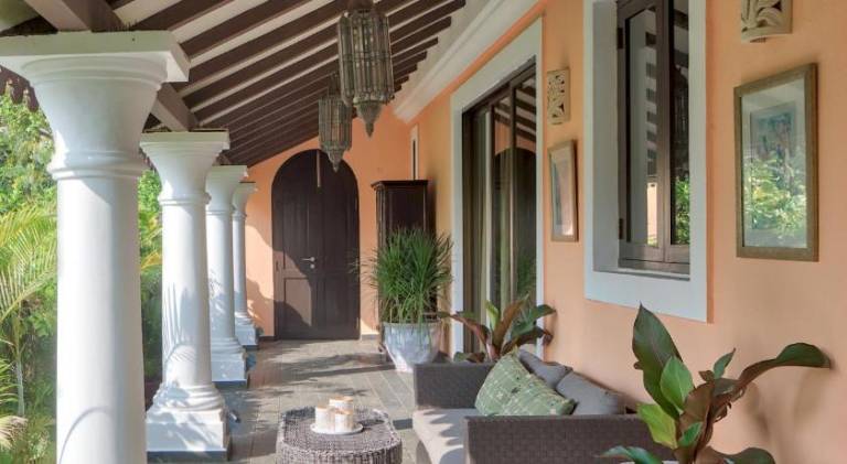 Villa with pool & yard | Suitable for remote work | Pets are welcome — photo 3