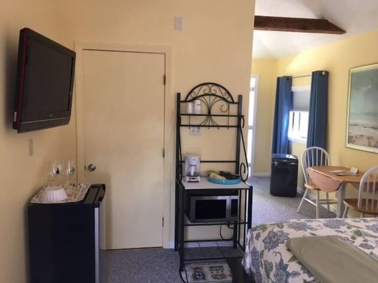 Motel  Wells