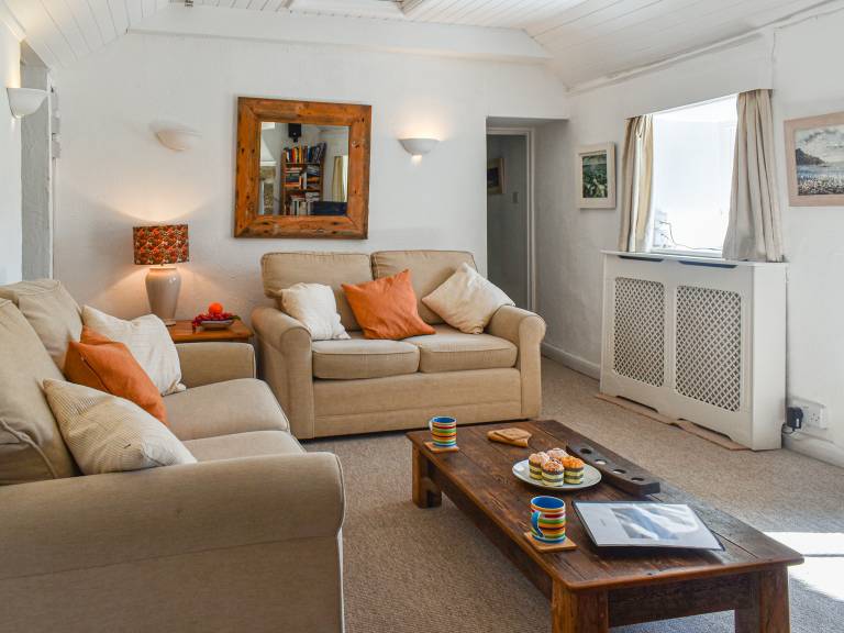 Cottage with private pool, garden & jacuzzi | Sea view — photo 4