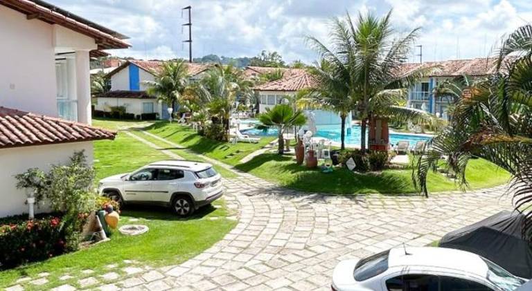 Serviced apartment with pool, yard & barbecue — photo 5