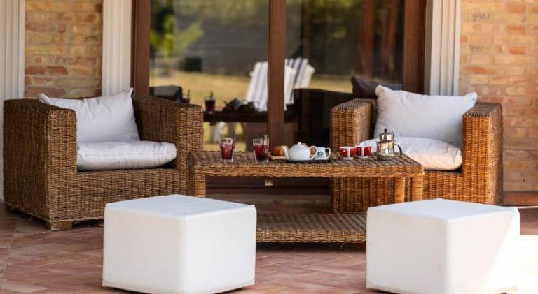House with jacuzzi — photo 4