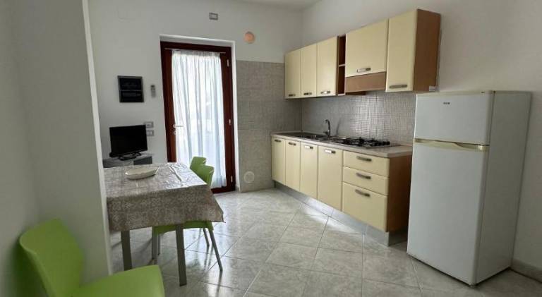 Pleasant serviced apartment with terrace | Beach nearby | Pets allowed — photo 3