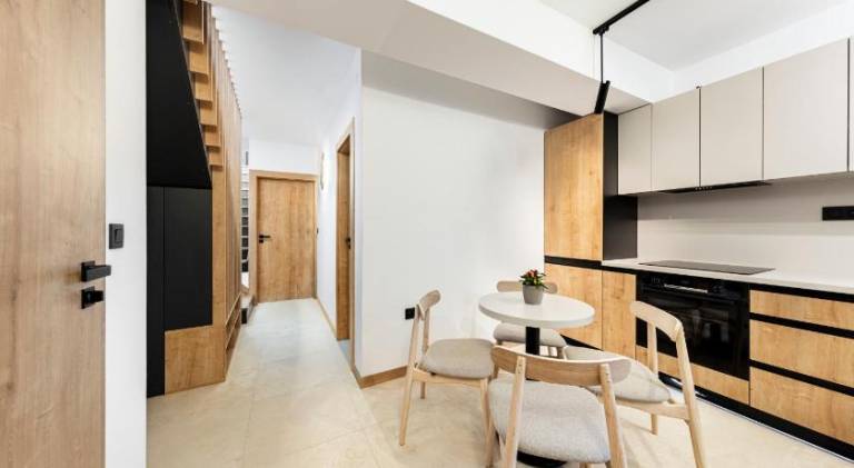 Serviced apartment with patio | Good for workation — photo 4