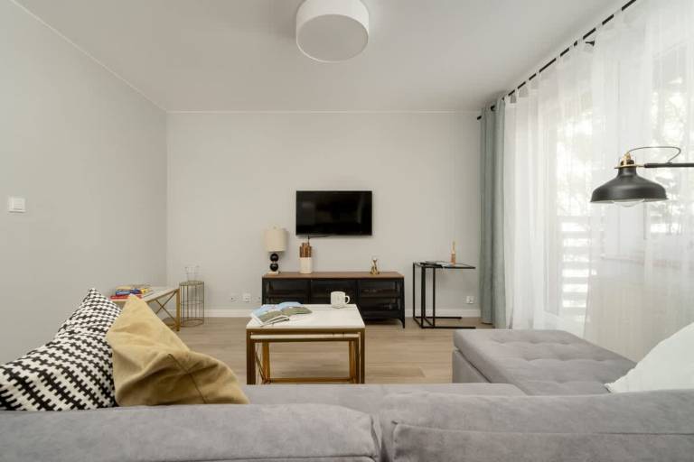 Partynicka 7A Wroc aw Partynice 2 Balconies — photo 4