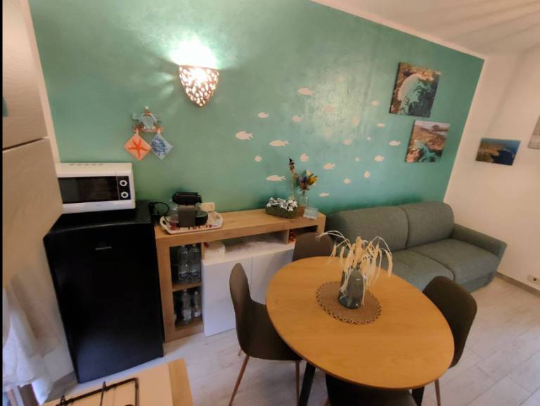 Fully equipped apartment with barbecue & yard | Pets allowed — photo 3