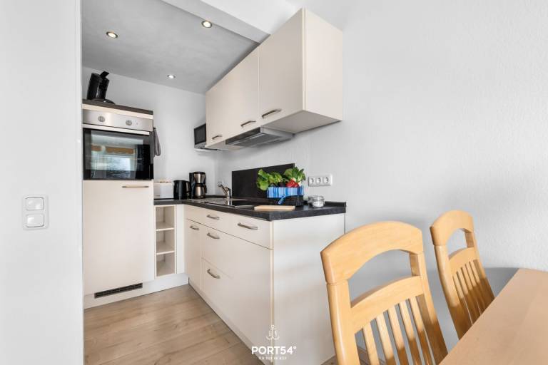 Wattkieker Büsum- for 4 persons, balcony, quiet location close to the beach — photo 3