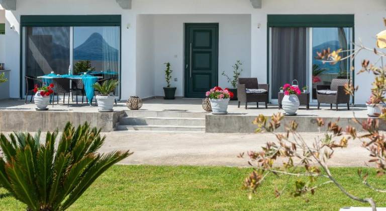 Charming vacation home | Pets are welcome — photo 5