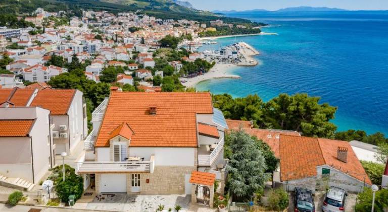Rental apartment with grill | Good for workation in Brela