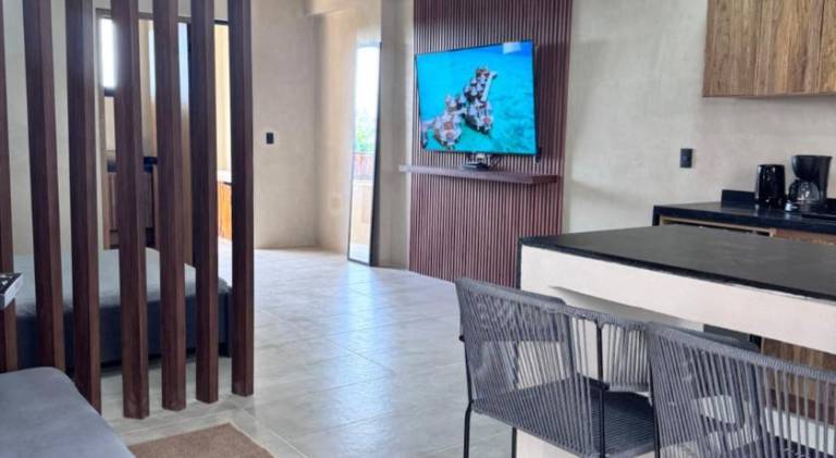 Holiday apartment with pool & hot tub — photo 2