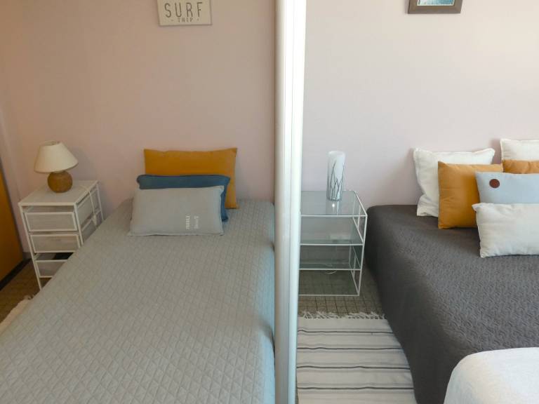 Beautiful 1-bedroom apartment for 5 near the beach — photo 4