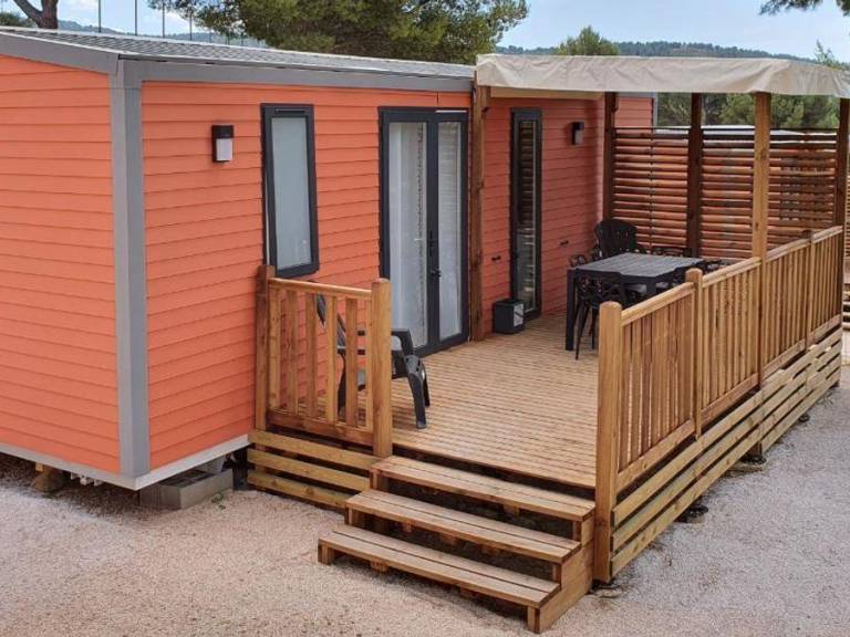 Mobile home with heated pool, barbecue & terrace — photo 4